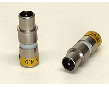 IECM-56-CX3 4,9, Compression IEC-Stecker für Kabel-Ø 6,8 - 7,2 mm