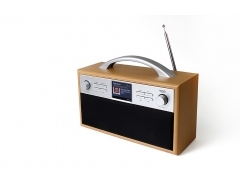 XORO DAB 250 IR, WLAN-Stereo-Internetradio mit DAB+ und FM Empfang, Podcast, Spotify, Bluethooth, Lautsprecher